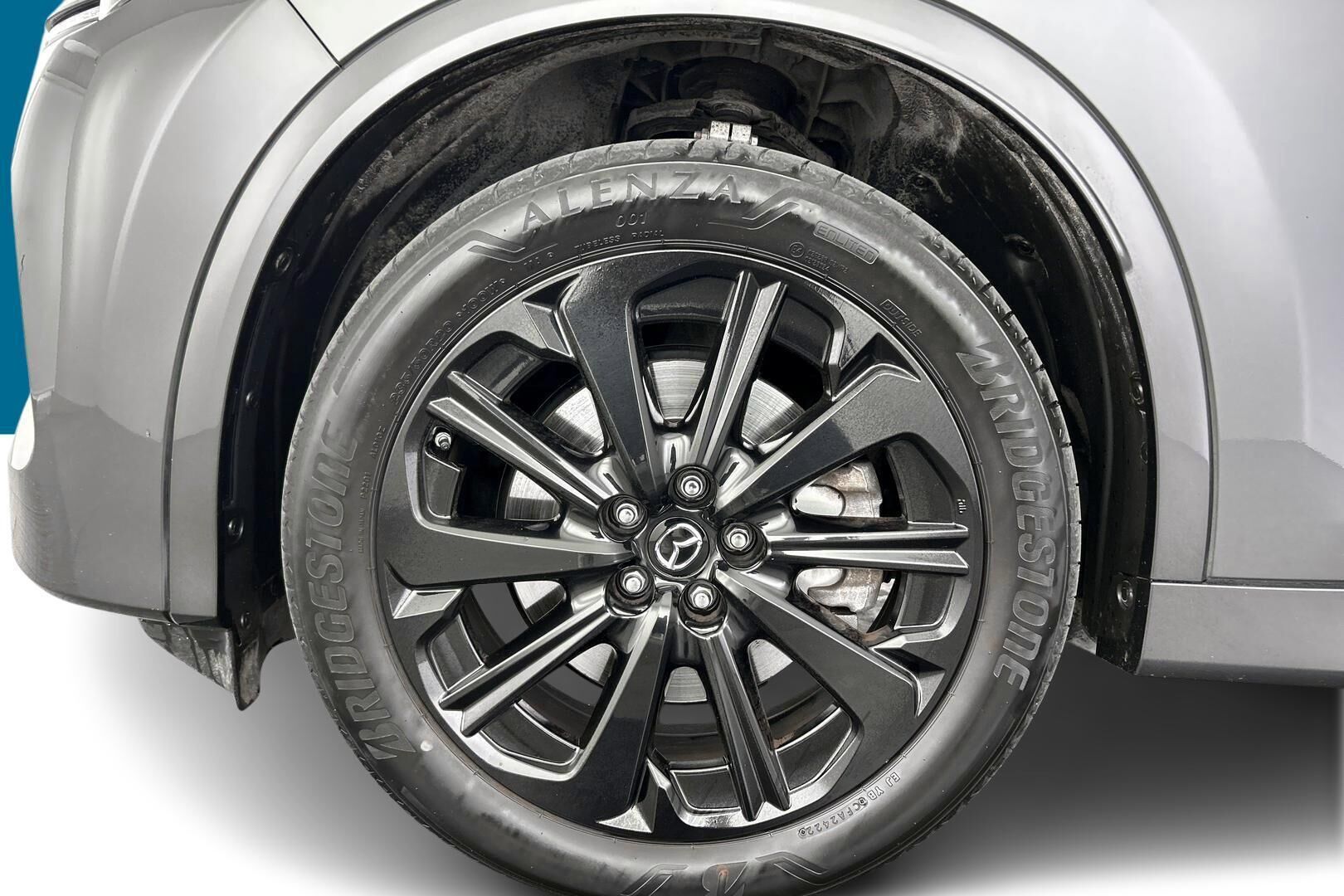 Mazda CX-60 iso kuva 28