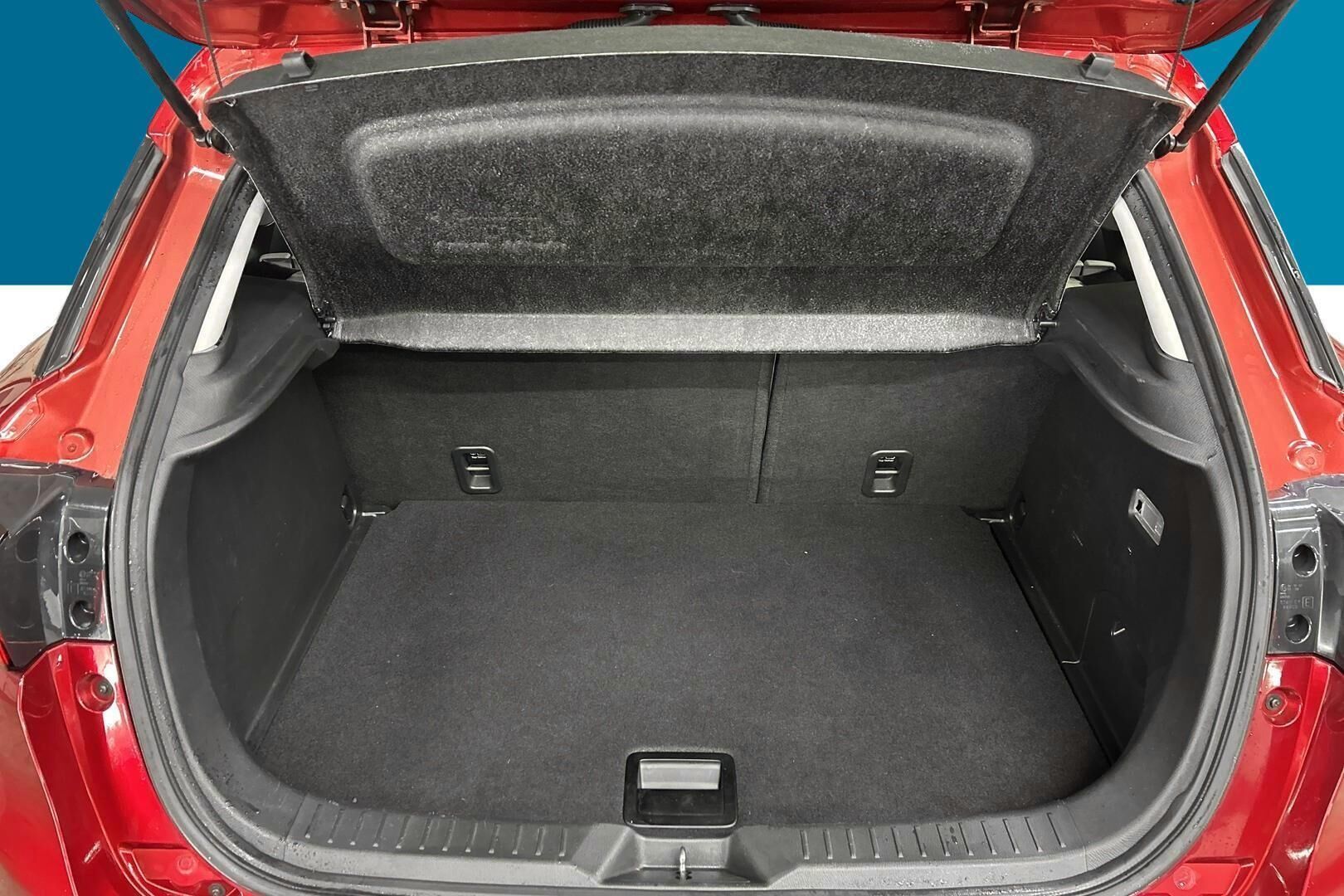 Mazda CX-3 iso kuva 12