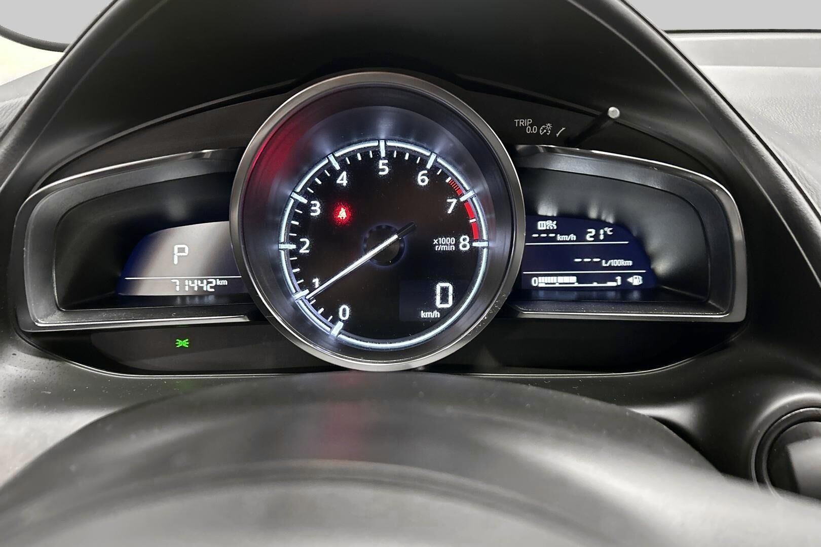 Mazda CX-3 iso kuva 14