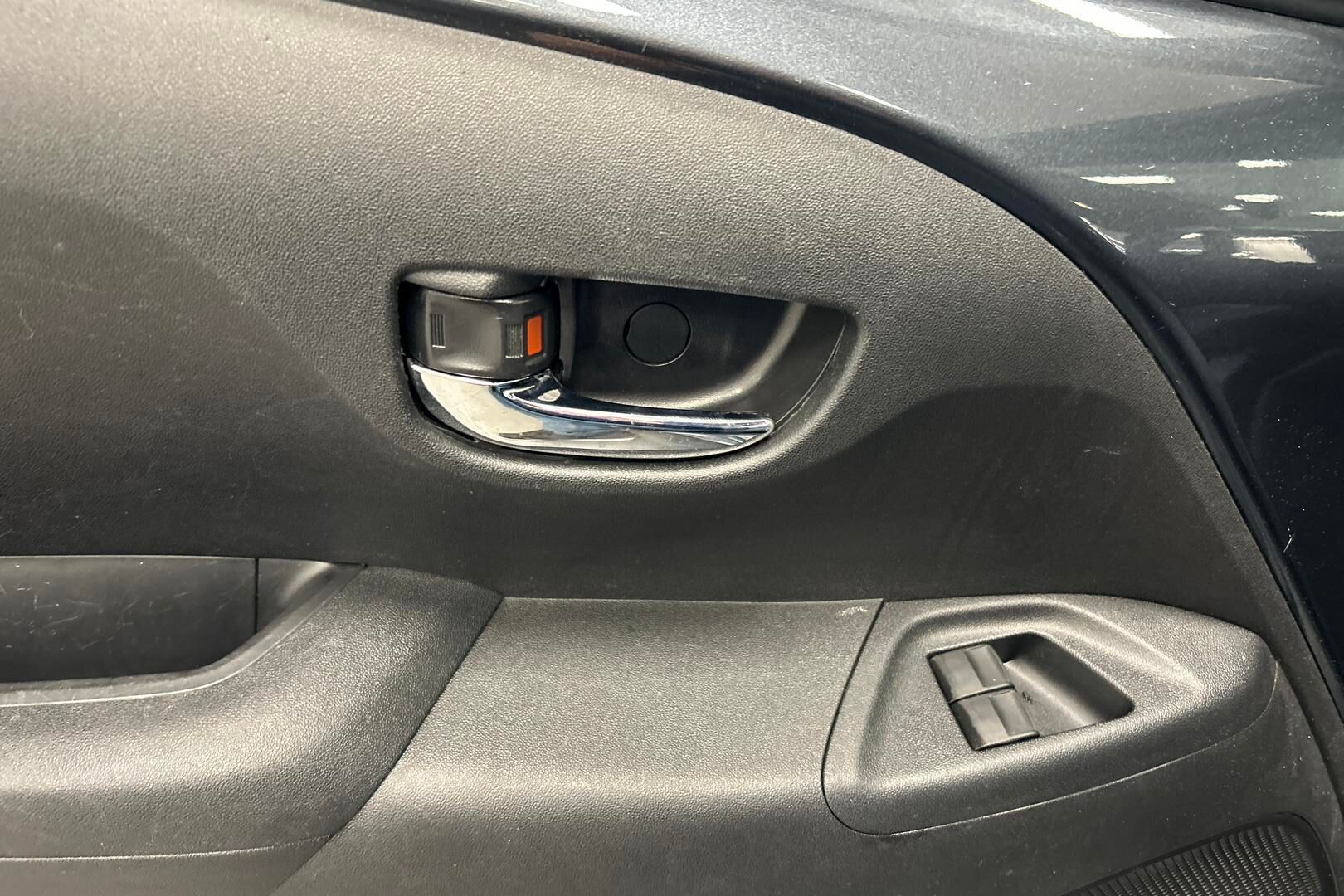 Toyota AYGO iso kuva 23