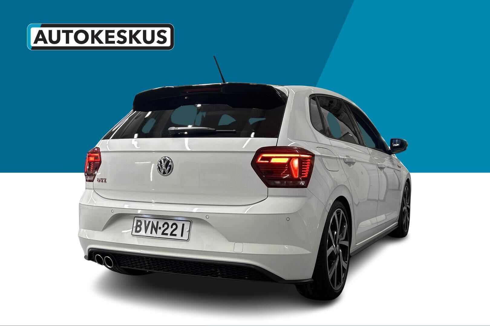 Volkswagen Polo iso kuva 4
