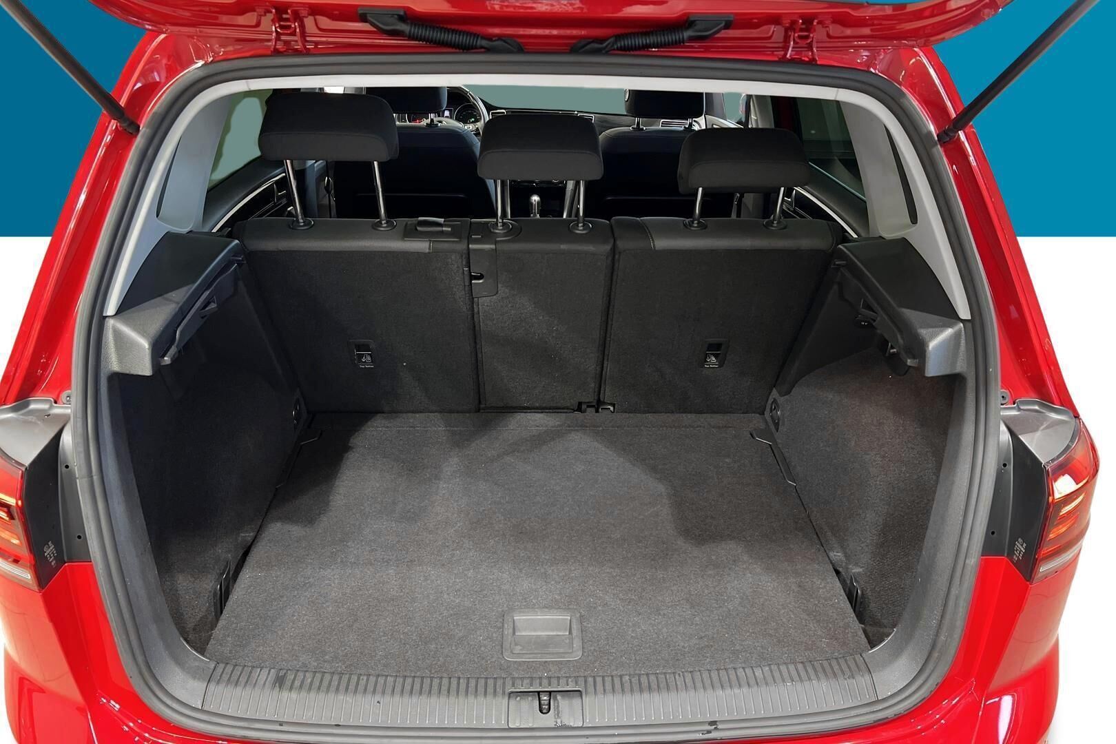 Volkswagen Golf Sportsvan iso kuva 15