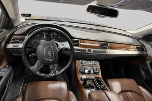 Audi A8 esikatselu 2