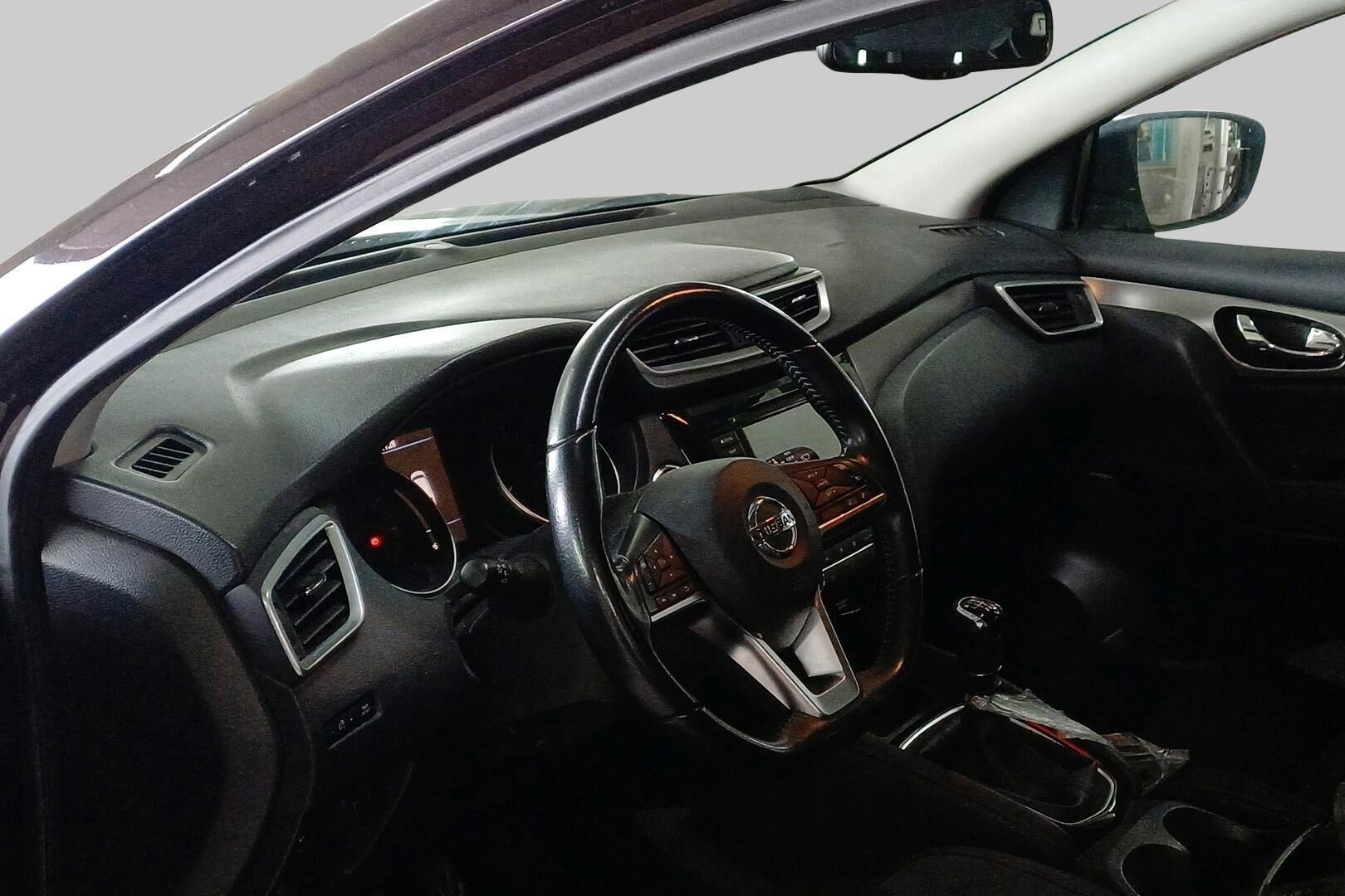 Nissan Qashqai iso kuva 2