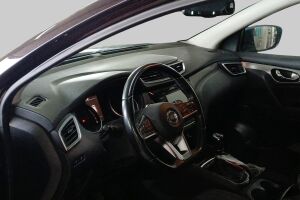 Nissan Qashqai esikatselu 2