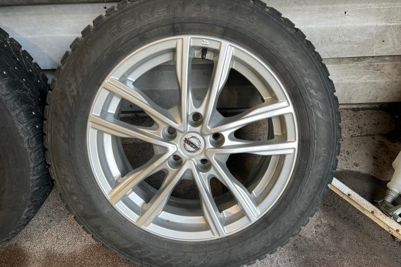 Nissan Qashqai iso kuva 24