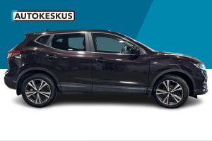 Nissan Qashqai esikatselu 4