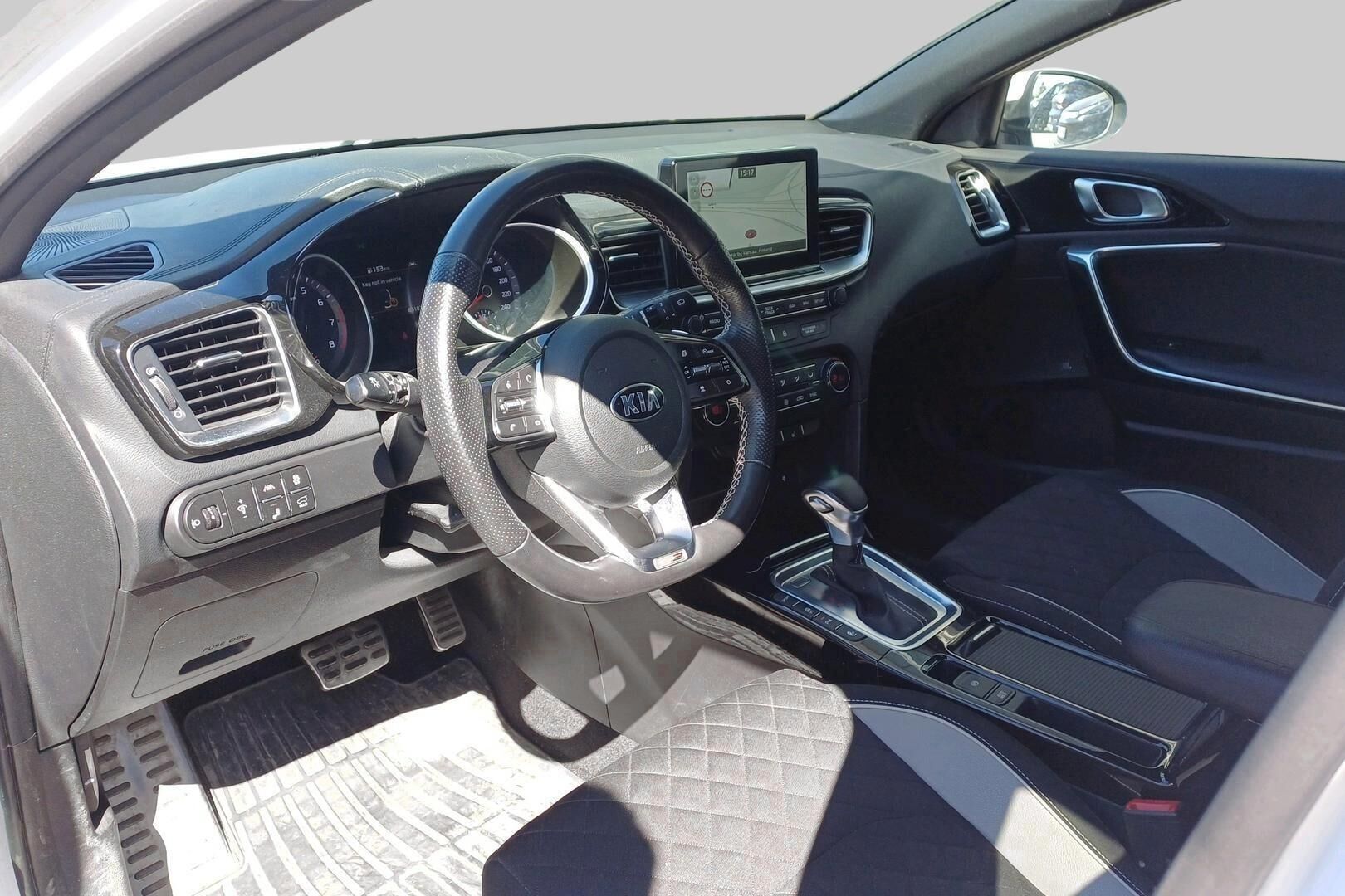 Kia ProCeed iso kuva 2