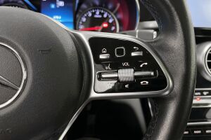 Mercedes-Benz C esikatselu 18