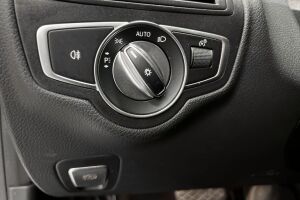 Mercedes-Benz C esikatselu 21