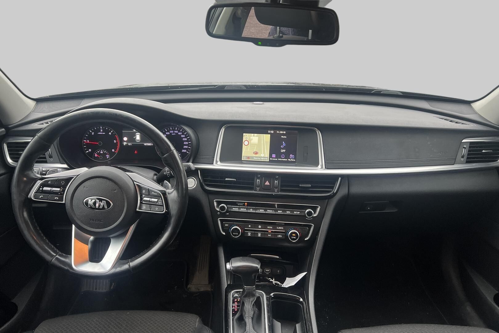 Kia Optima iso kuva 1