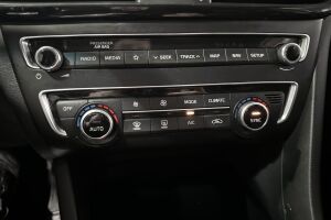 Kia Optima esikatselu 24