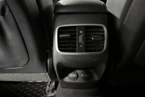 Kia Optima esikatselu 26