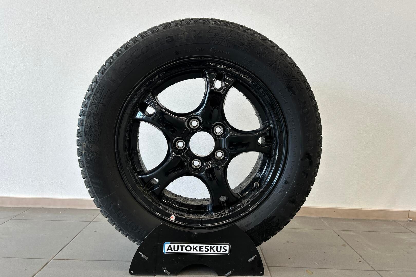 Kia Niro iso kuva 14