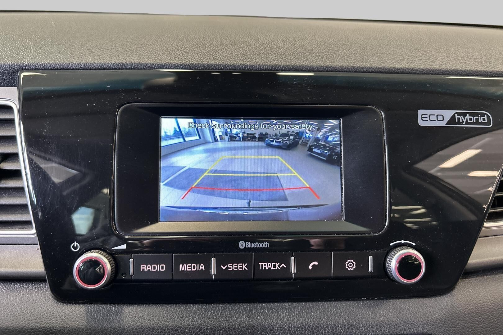 Kia Niro iso kuva 23