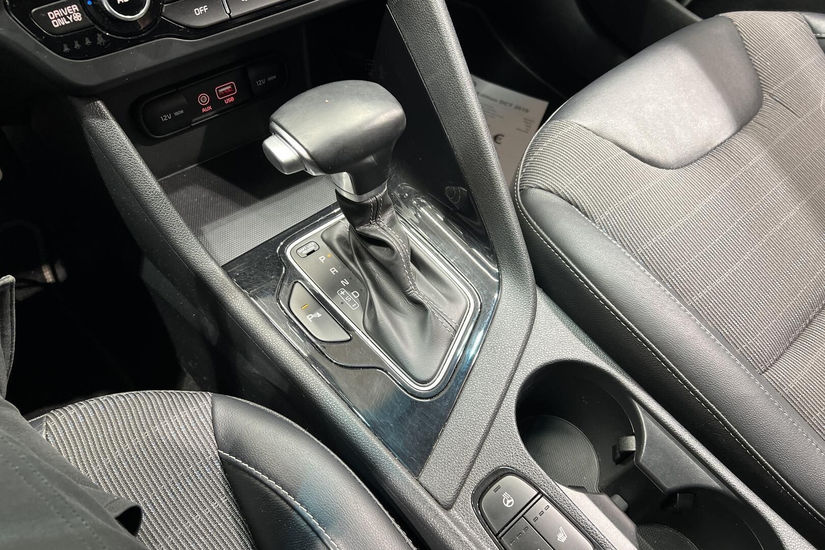 Kia Niro iso kuva 19