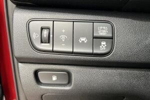 Kia Niro esikatselu 25