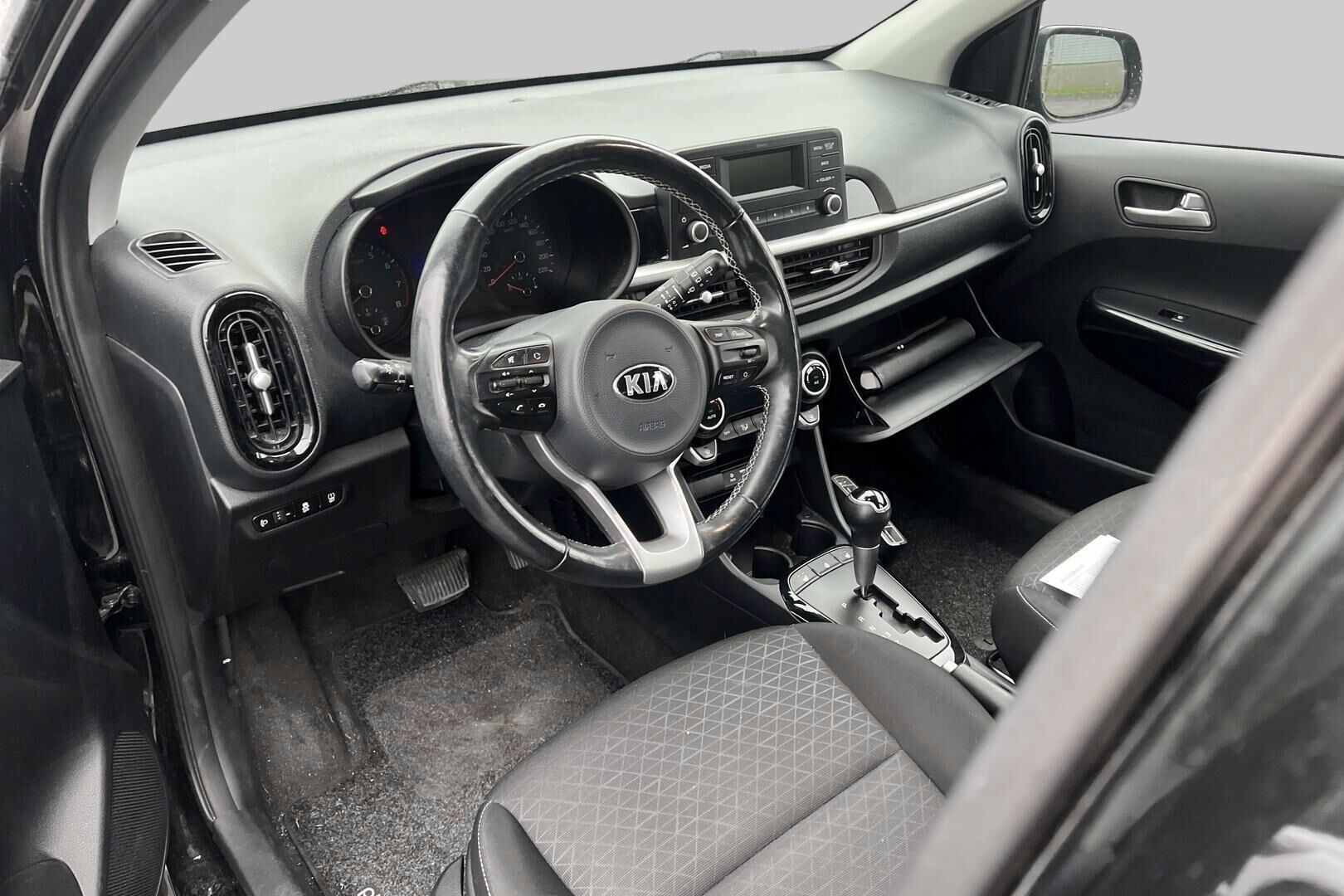 Kia Picanto iso kuva 2