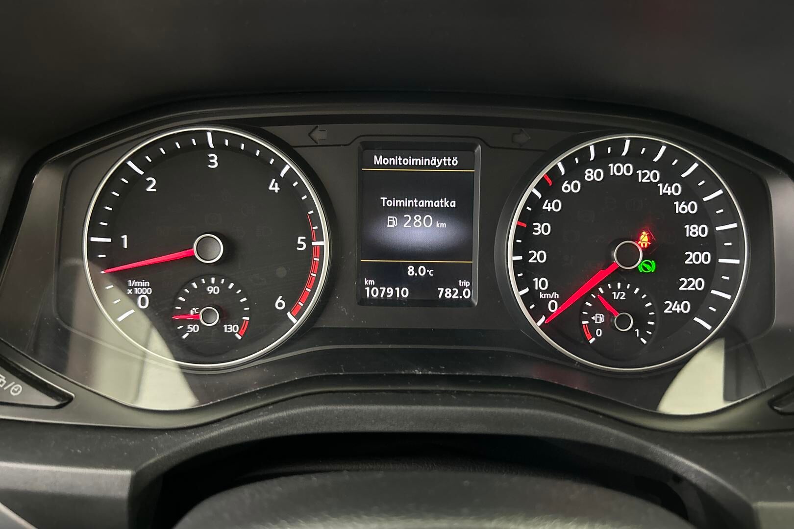 Volkswagen Amarok iso kuva 15