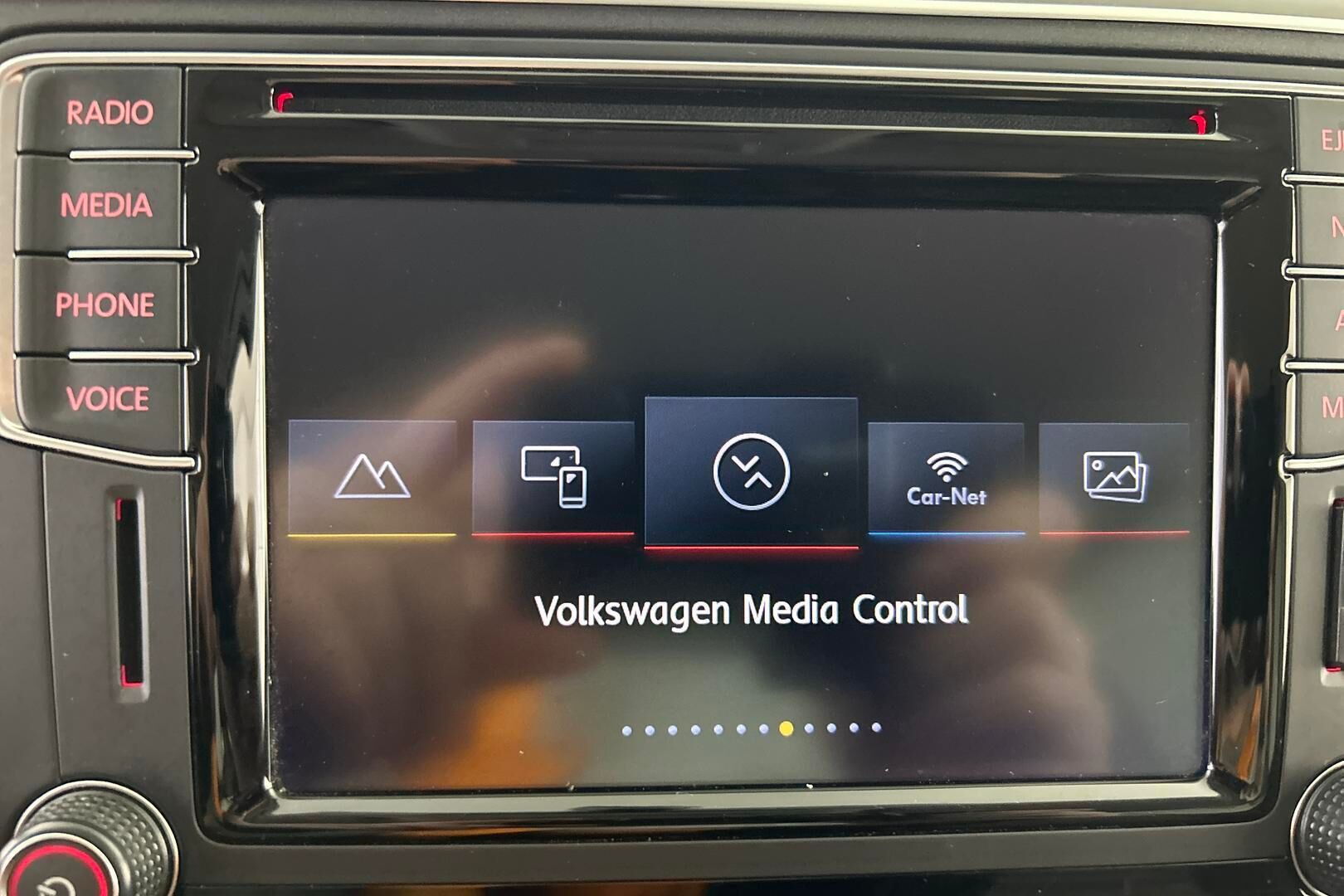 Volkswagen Amarok iso kuva 15