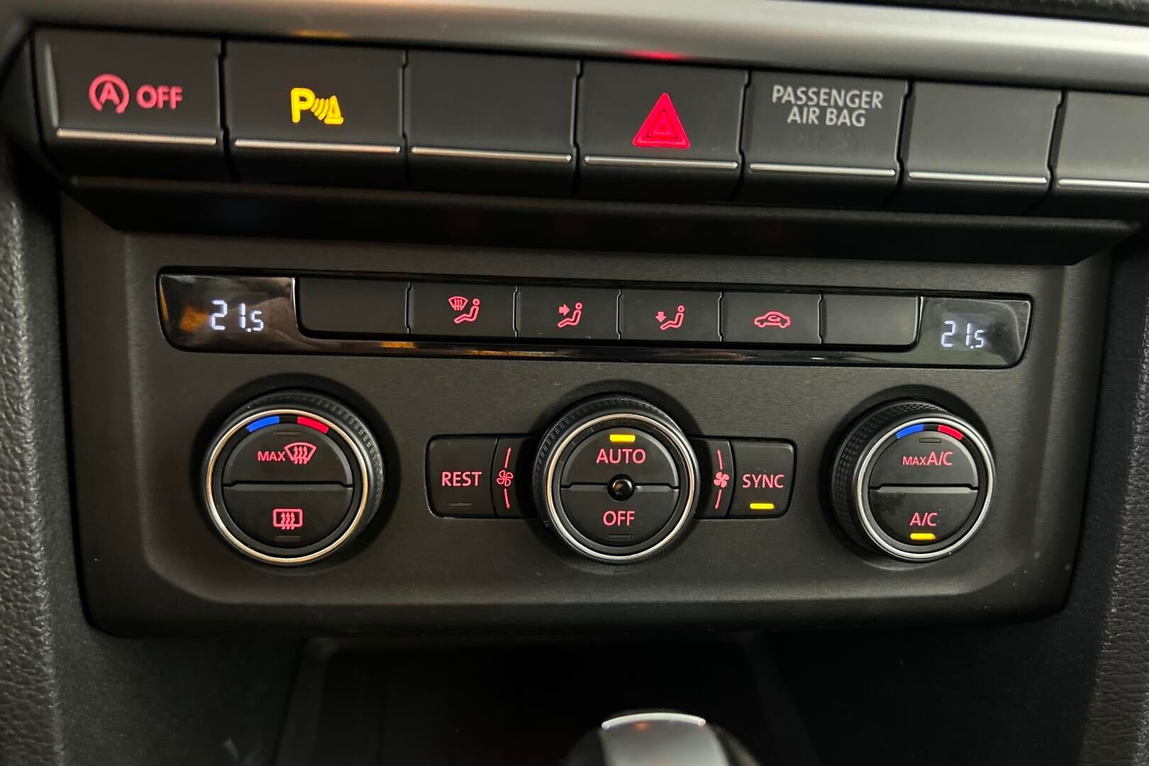 Volkswagen Amarok iso kuva 22