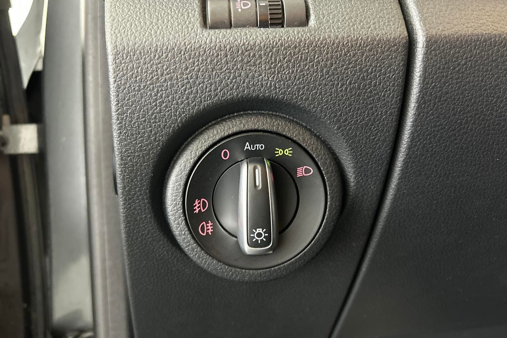 Volkswagen Amarok iso kuva 21