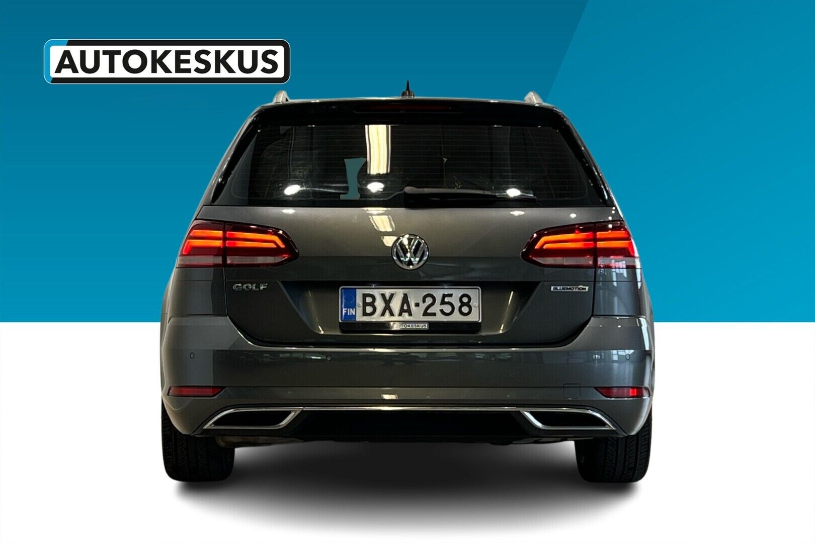 Volkswagen Golf iso kuva 2