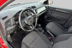 Skoda Fabia esikatselu 2