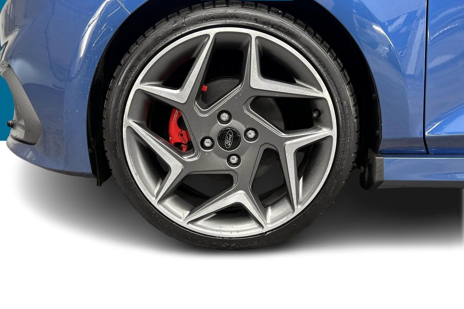 Ford Fiesta iso kuva 11