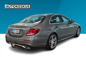 Mercedes-Benz E esikatselu 2