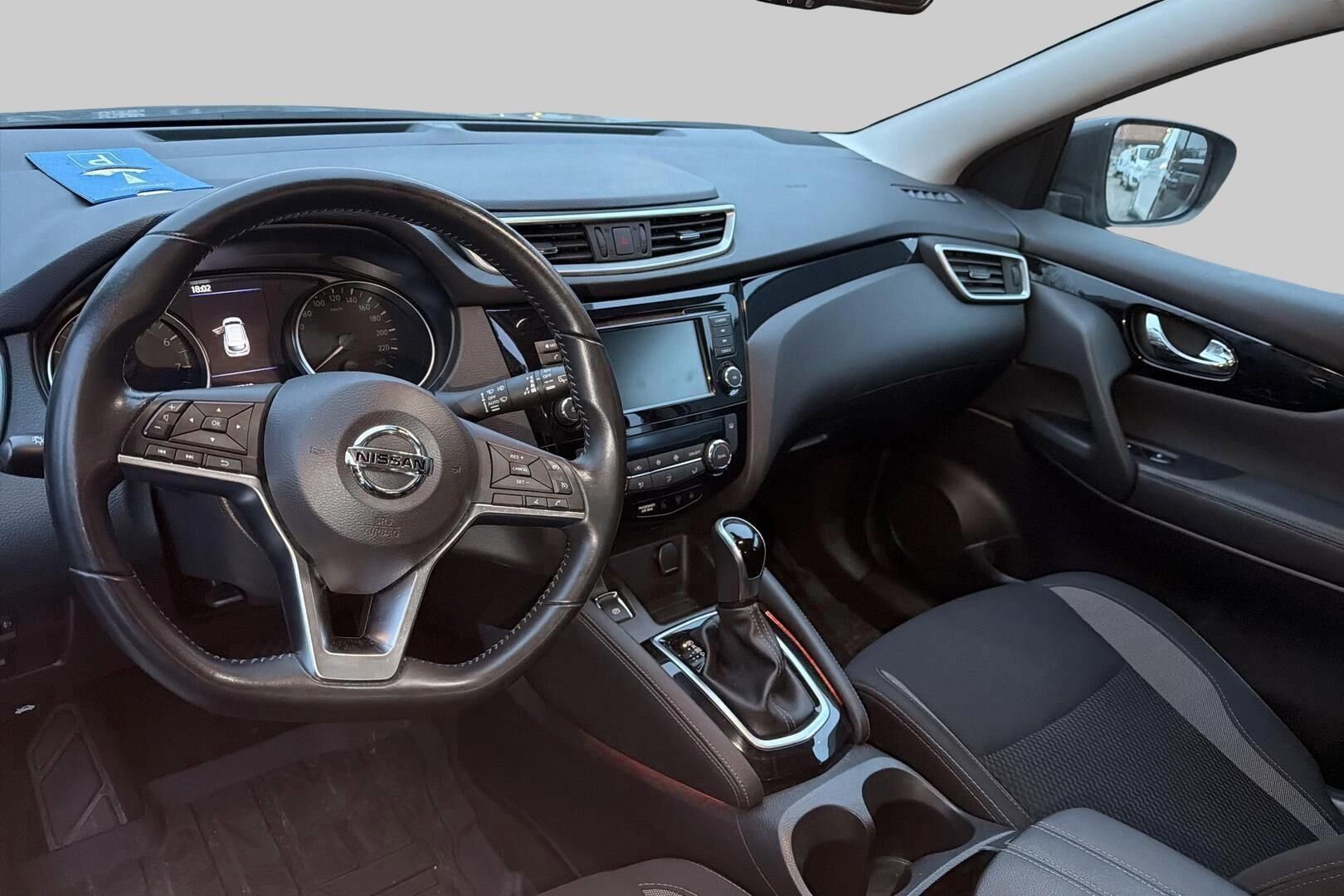 Nissan Qashqai iso kuva 2
