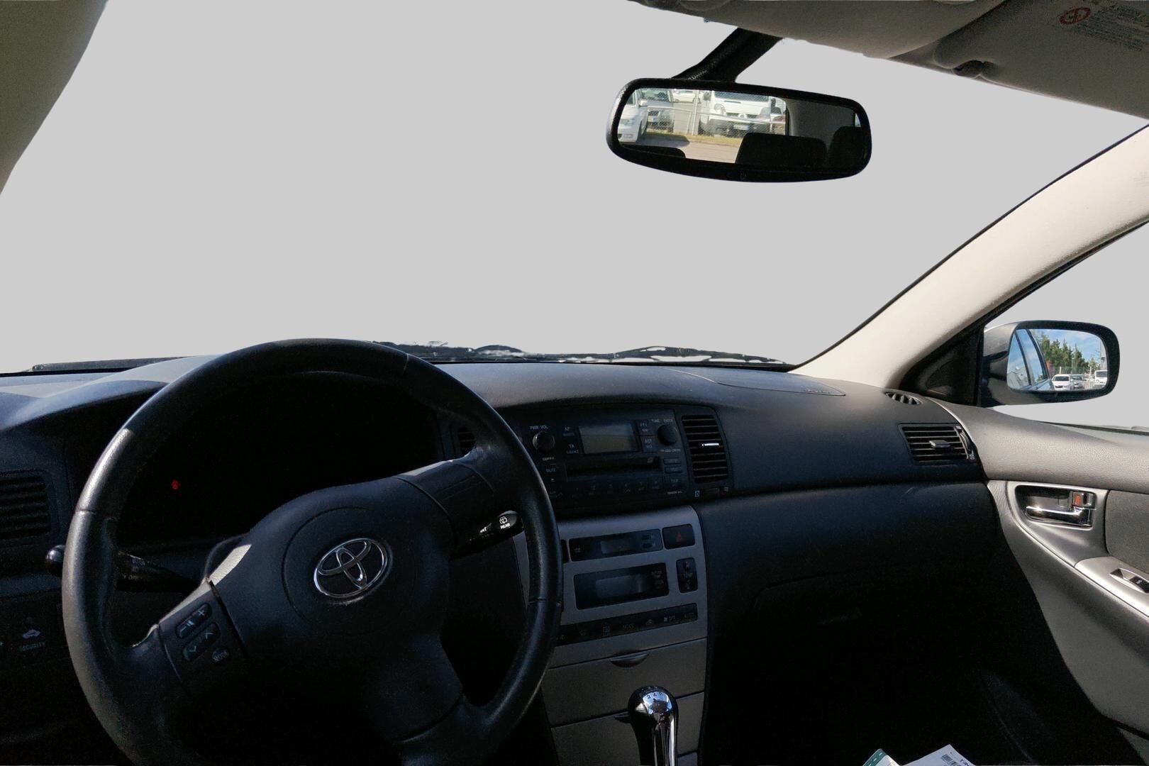 Toyota Corolla iso kuva 1
