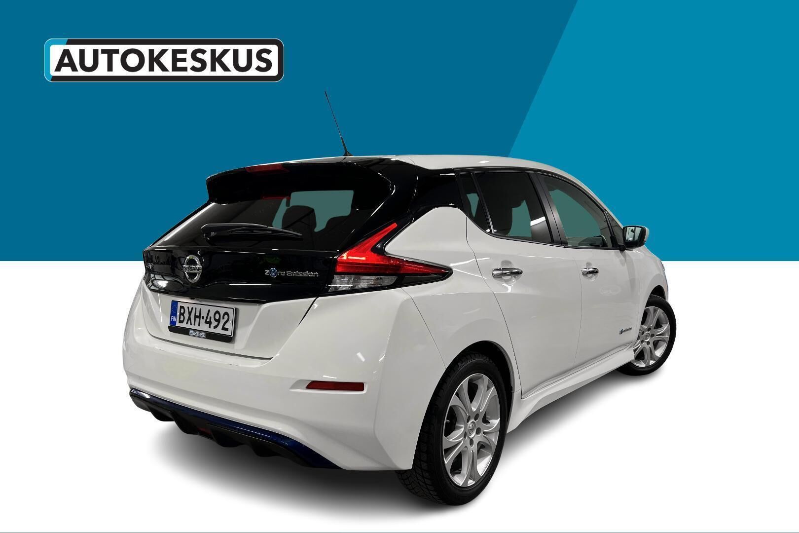 NISSAN Leaf iso kuva 2