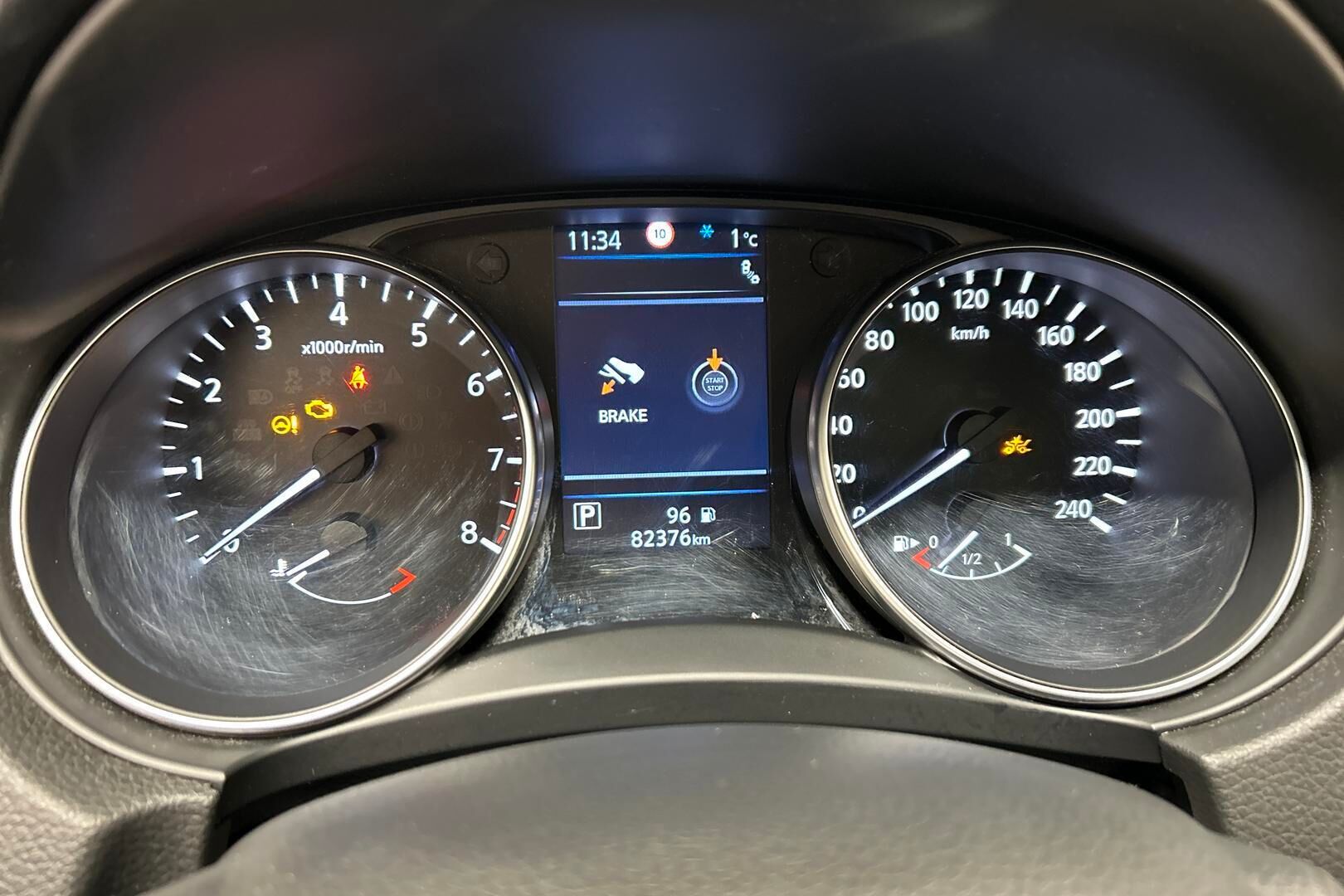 Nissan Qashqai iso kuva 14