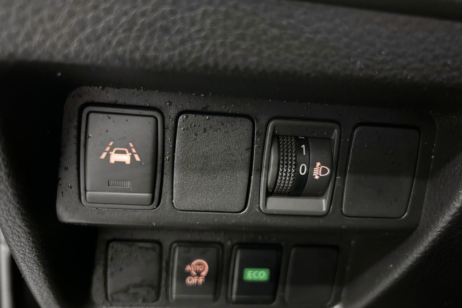 Nissan Qashqai iso kuva 13