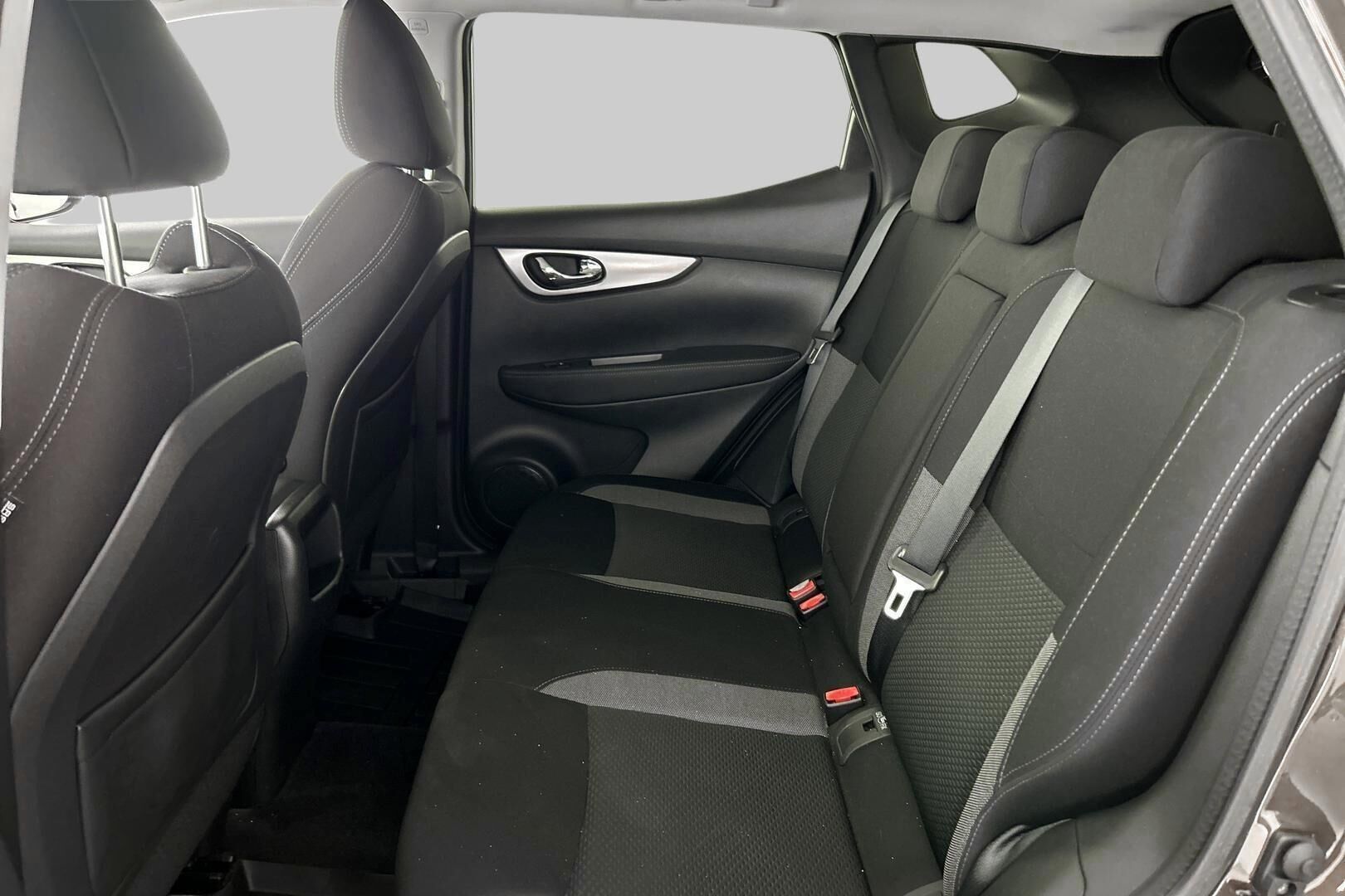 Nissan Qashqai iso kuva 10