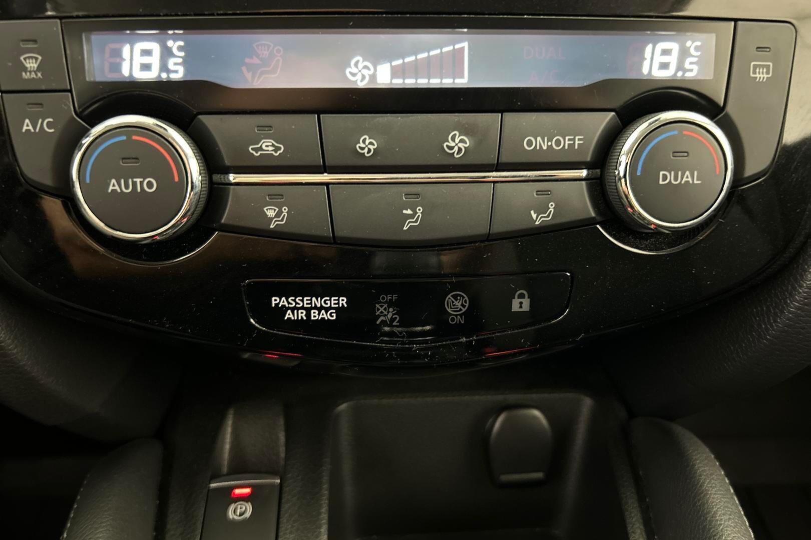 Nissan Qashqai iso kuva 21