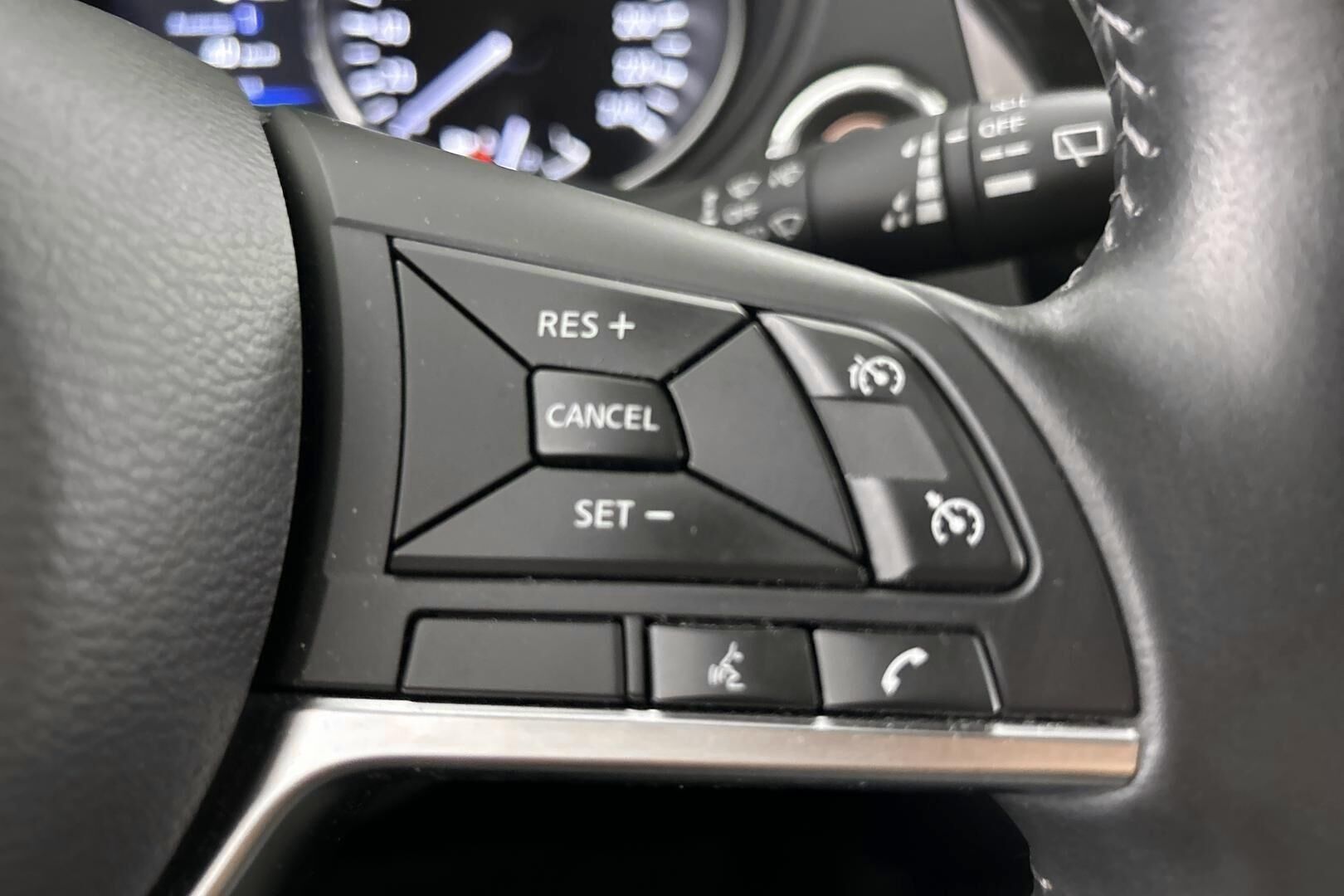 Nissan Qashqai iso kuva 26