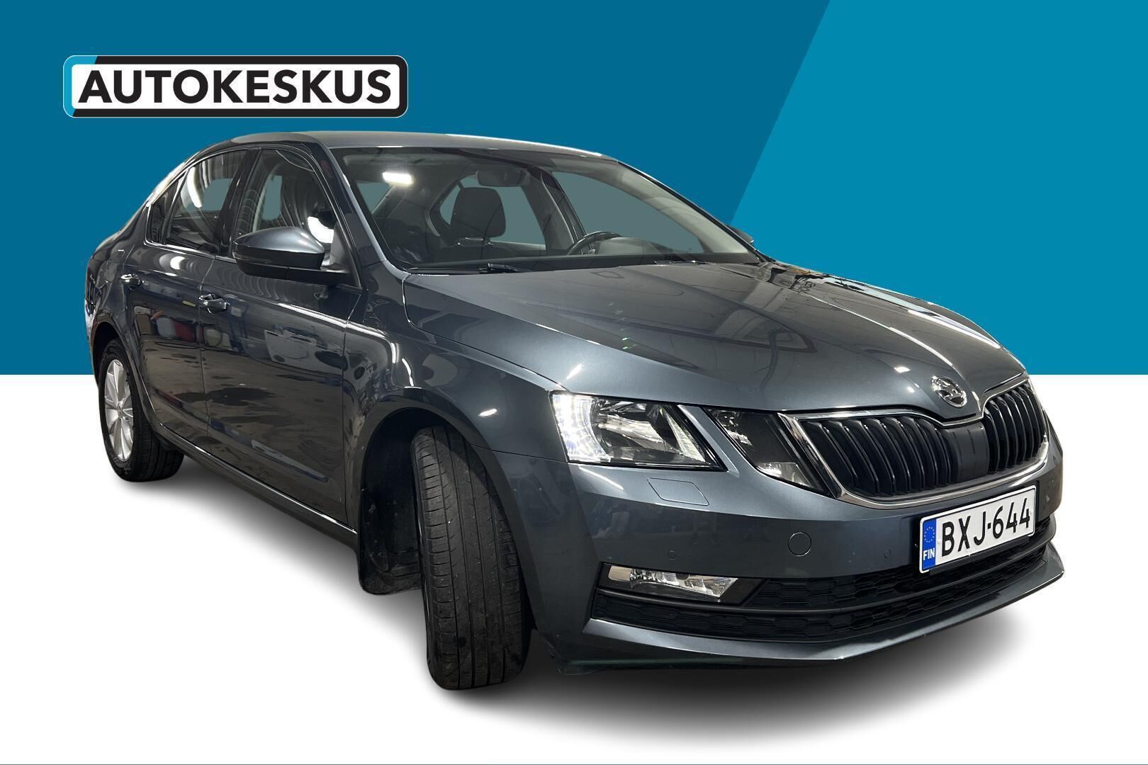 Skoda Octavia iso kuva 2