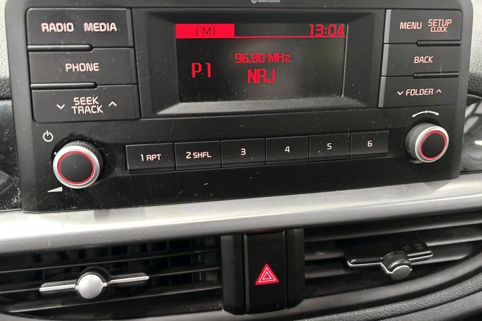 Kia Picanto iso kuva 20