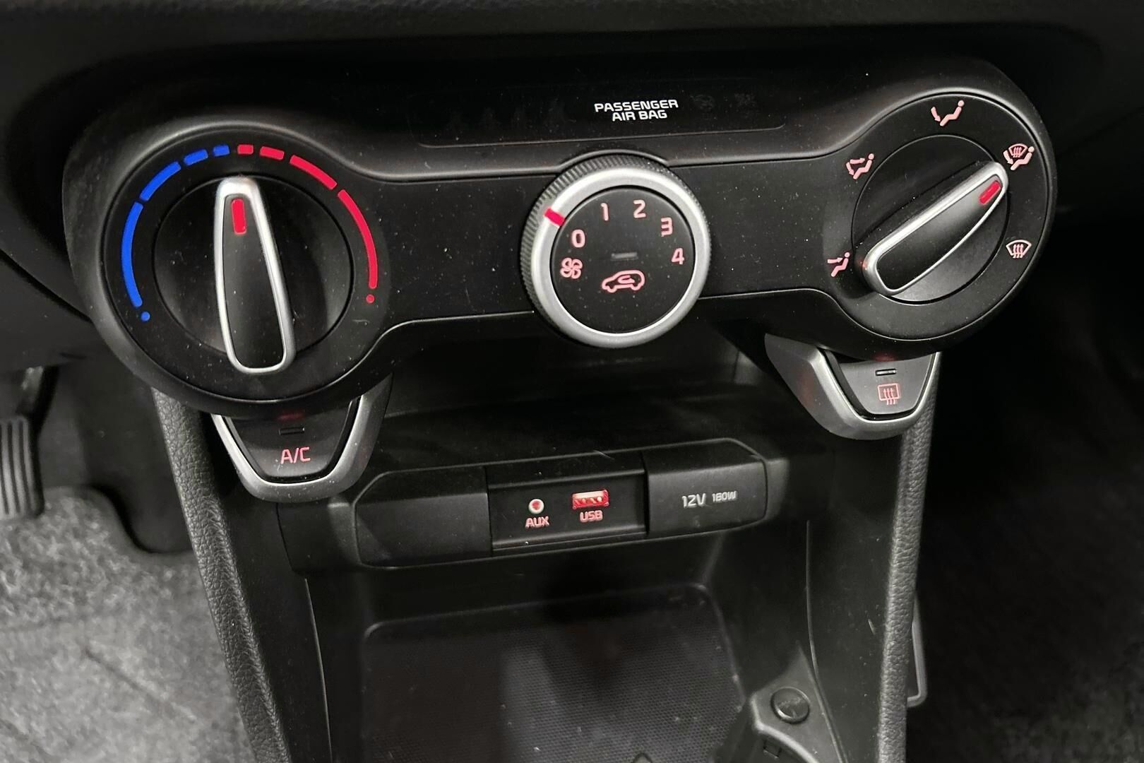 Kia Picanto iso kuva 21