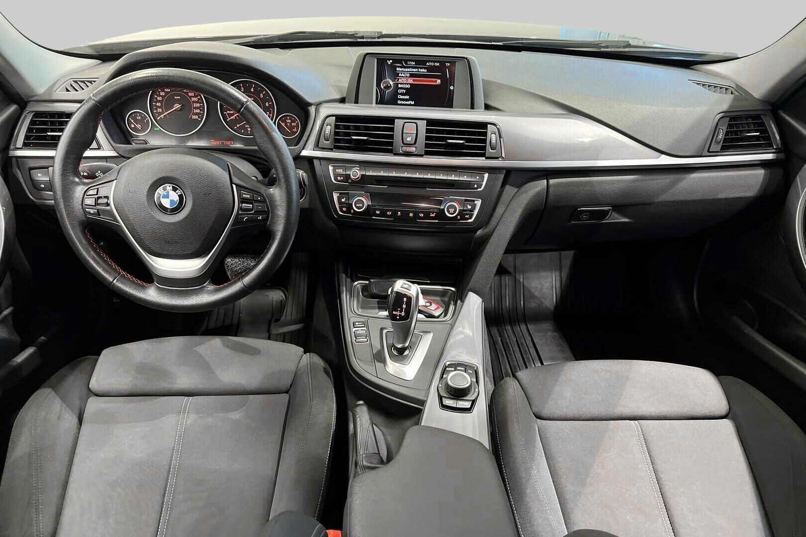 BMW 5-sarja iso kuva 8