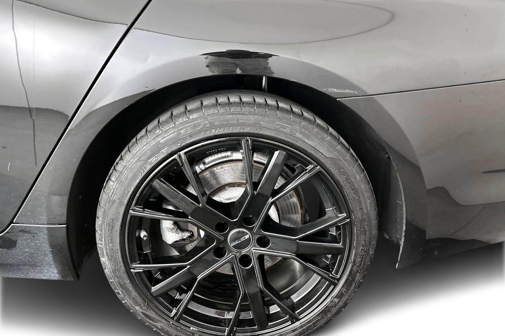 BMW 5-sarja iso kuva 7