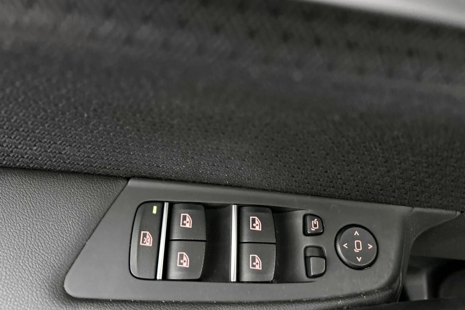BMW 5-sarja iso kuva 24