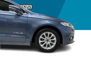 Ford Mondeo esikatselu 13