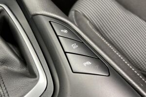 Ford Mondeo esikatselu 23