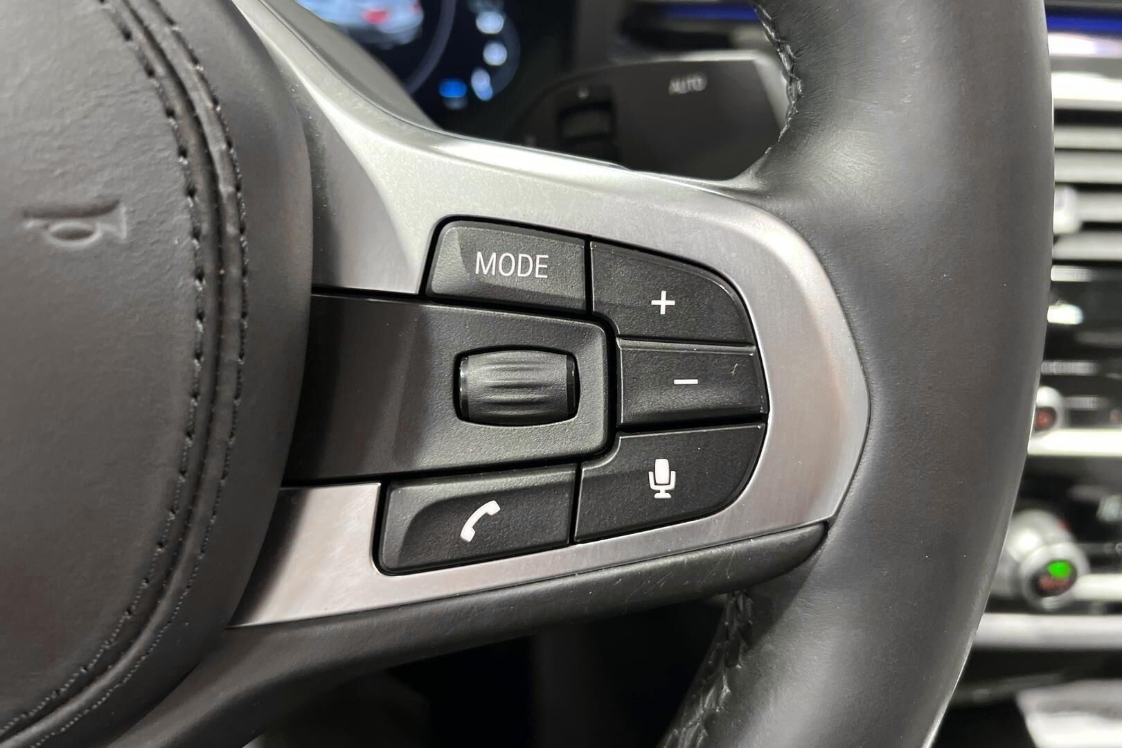 BMW 5-sarja iso kuva 13