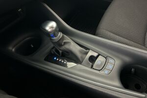Toyota C-HR esikatselu 17