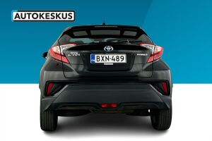 Toyota C-HR esikatselu 2