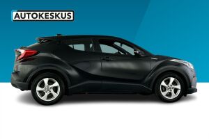 Toyota C-HR esikatselu 3